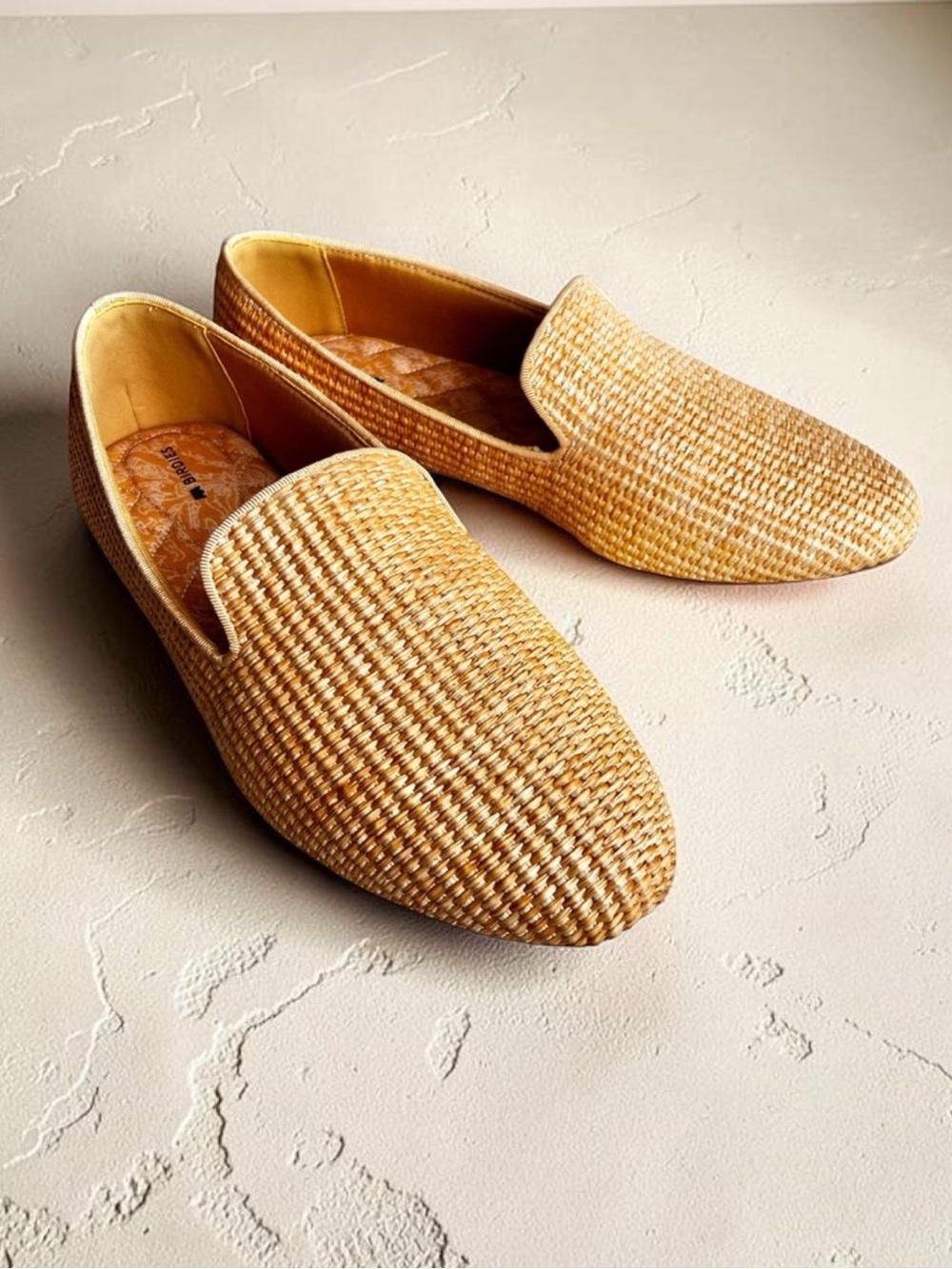 NWOB BIRDIES The Starling Raffia Yellow Loafer Flats Women’s 9W